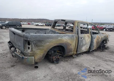 2021 Ram 2500 Laramie 4X4 6'4 Box z USA, uszkodzony, nr VIN 3C6UR5FLXMG654034